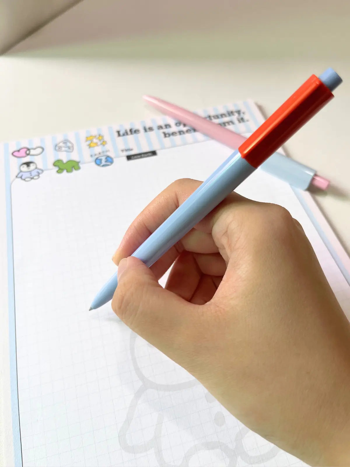 Noir Elegance Gel Pen - Black Ink ChicChoi