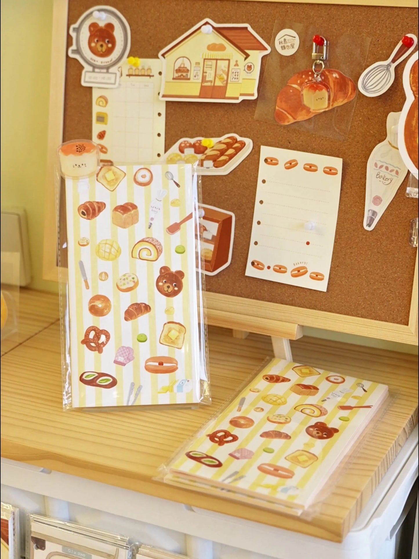 The Cozy Bakery Aesthetic Traveler’s Notebook ChicChoi