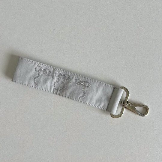 Original Dancing Bow Embroidered Camera Bag