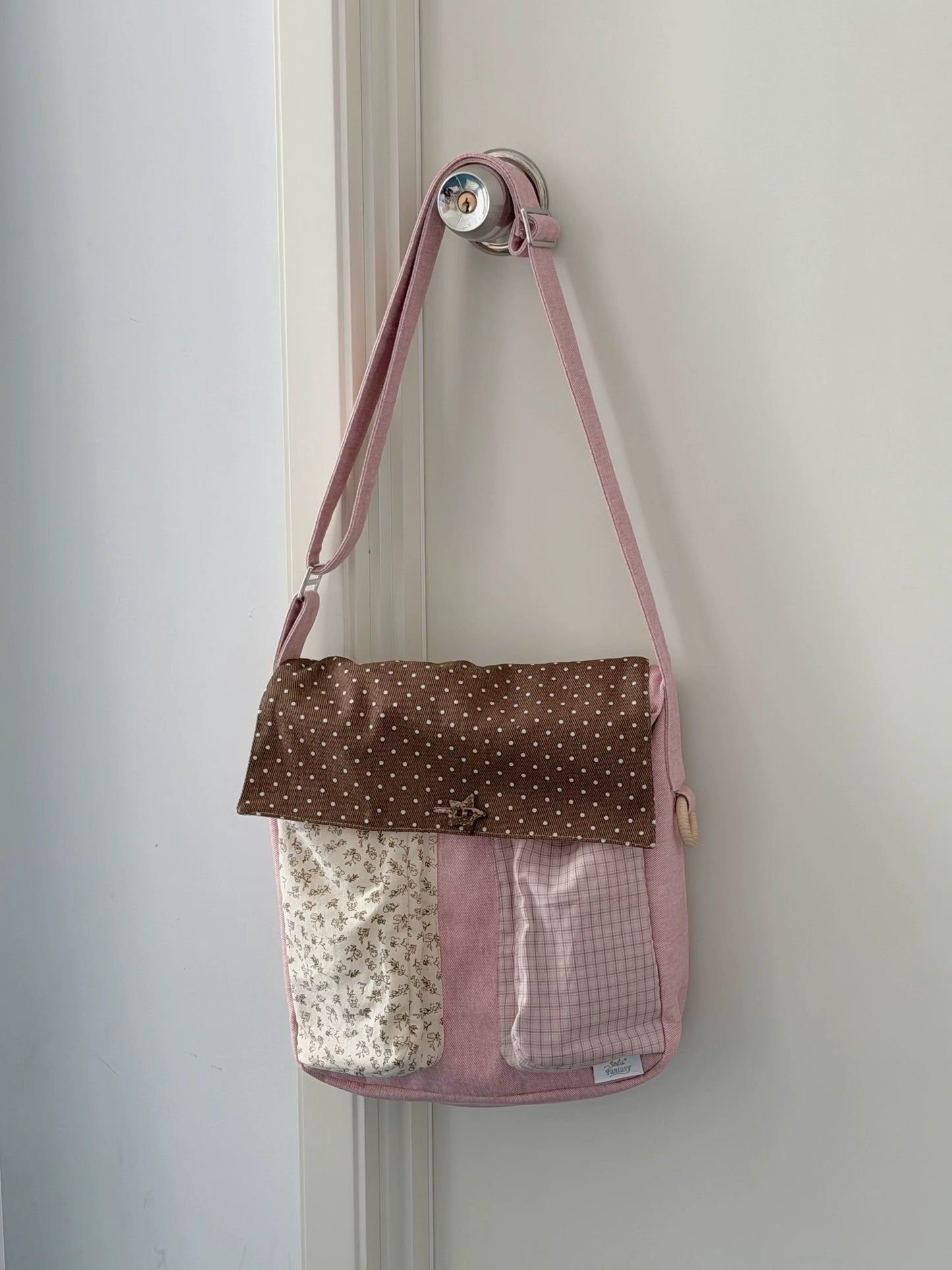 Original Cottage Patchwork Daily Messenger Bag