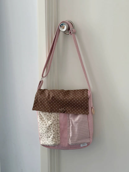 Original Cottage Patchwork Daily Messenger Bag