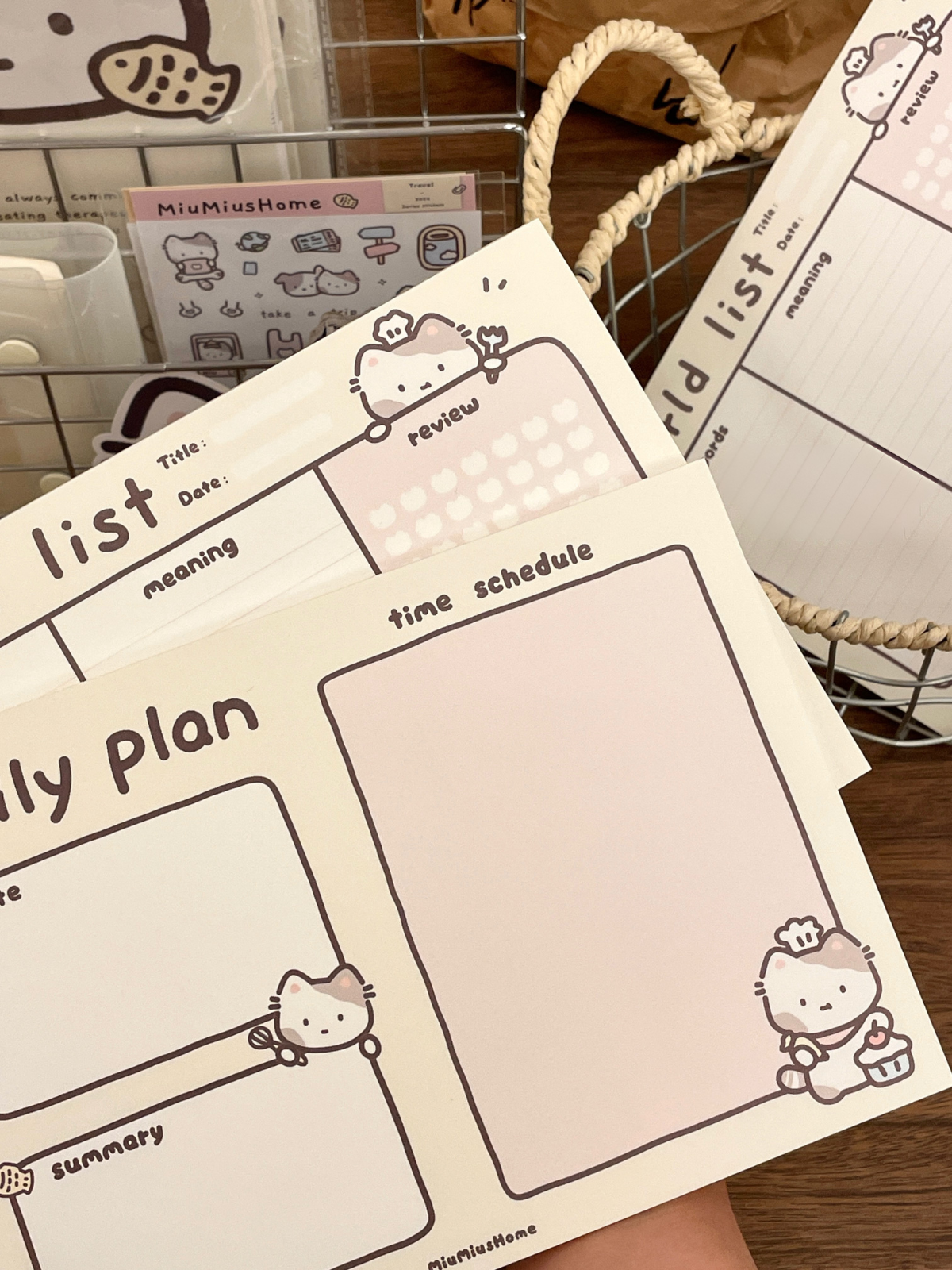 Little Miu Daily Plan & World List  (for learning a foreign language）