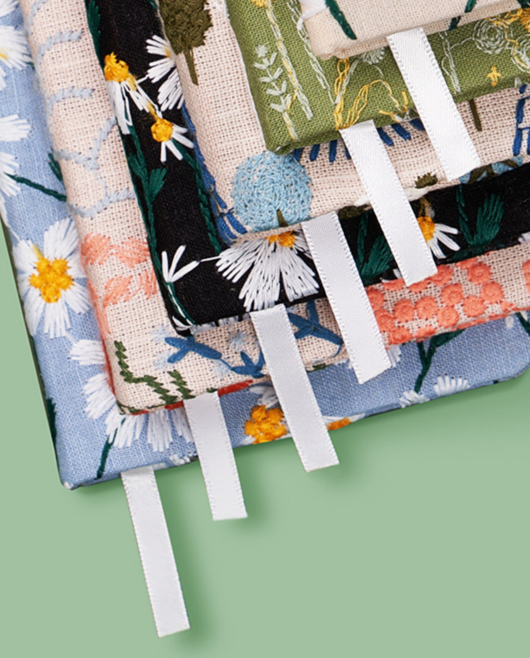 Spring Pulse A6 Floral Embroidered Handheld Notebook