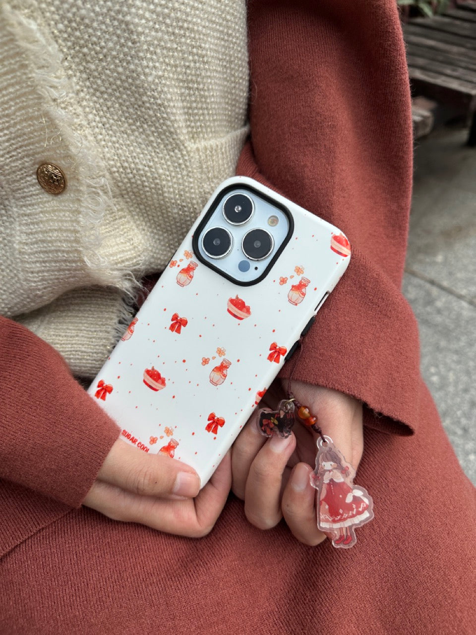 Cozy Days Double Layer Film Shell Phone Case