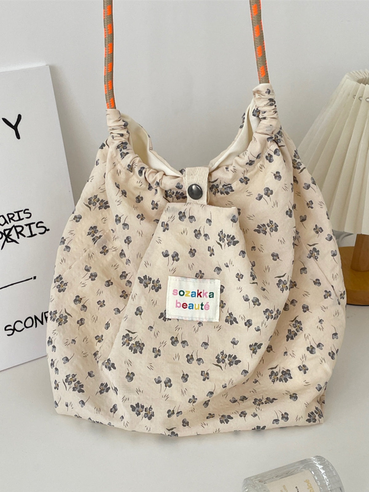 Elegant Floral Canvas Bag - 4 Colors