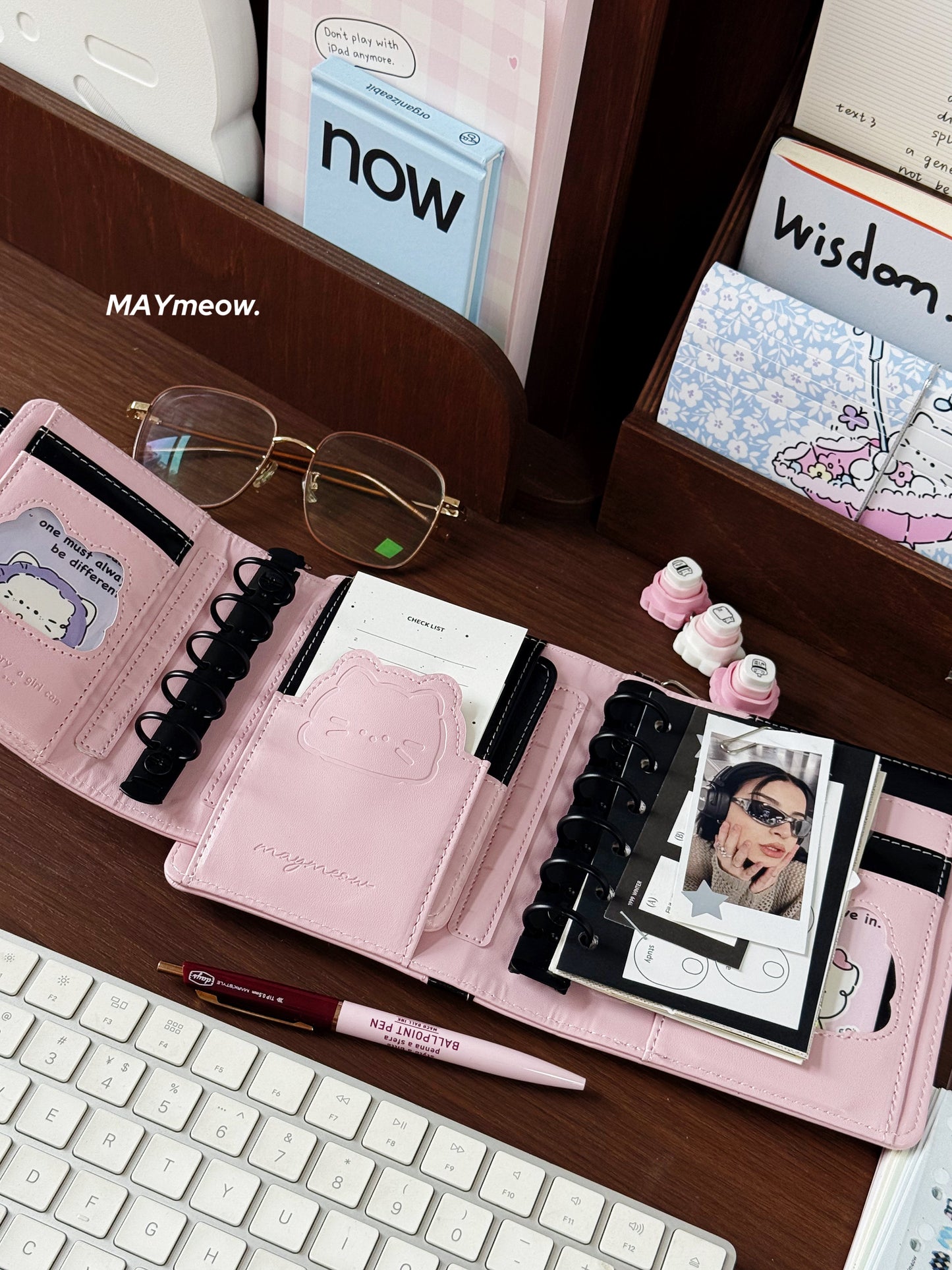 M5 Magnetic Cat Leather Binder Cover