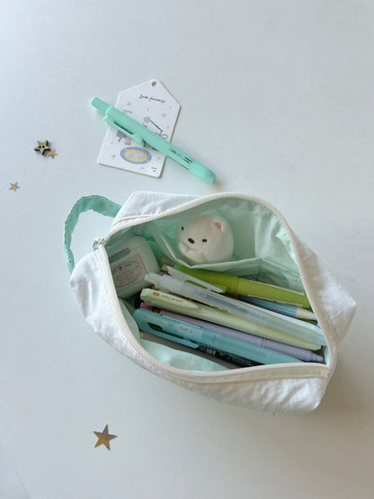 Mousse Cloud Pencil Case – Soft & Spacious Handheld Pouch