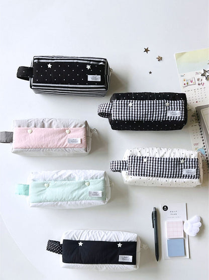 Mousse Cloud Pencil Case – Soft & Spacious Handheld Pouch