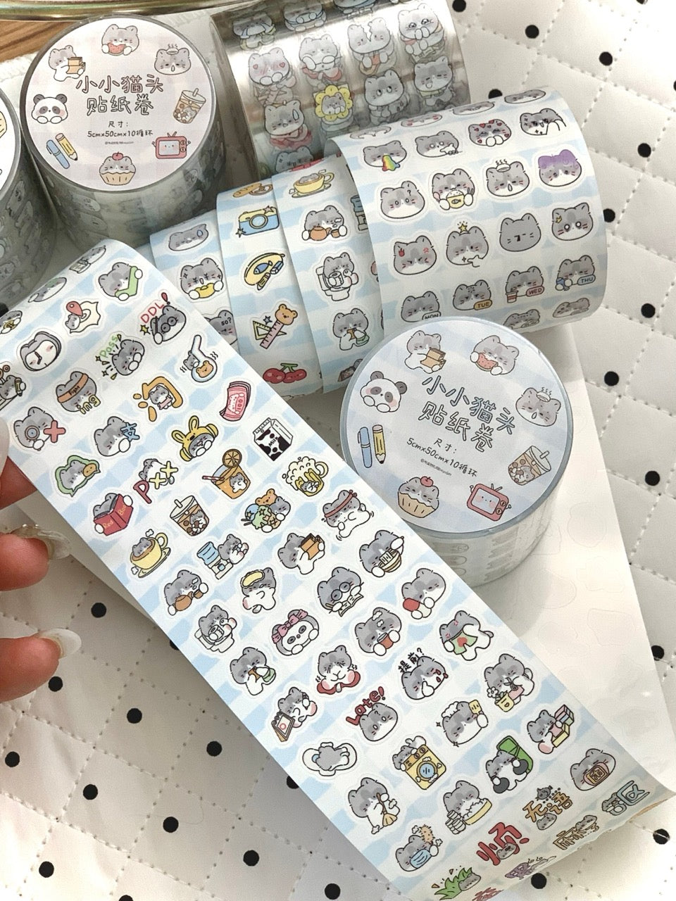 Original Little Cat Head Sticker Roll