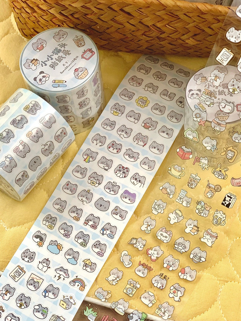 Original Little Cat Head Sticker Roll
