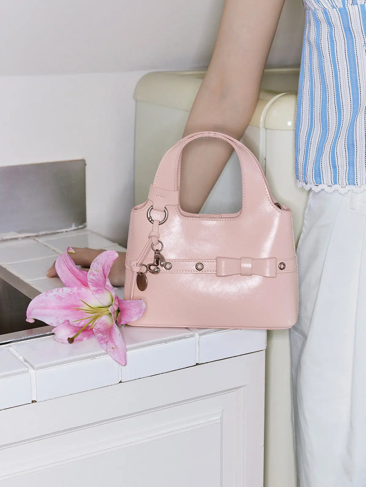 Tied Hearts Ballet Bow Mini Tote ChicChoi