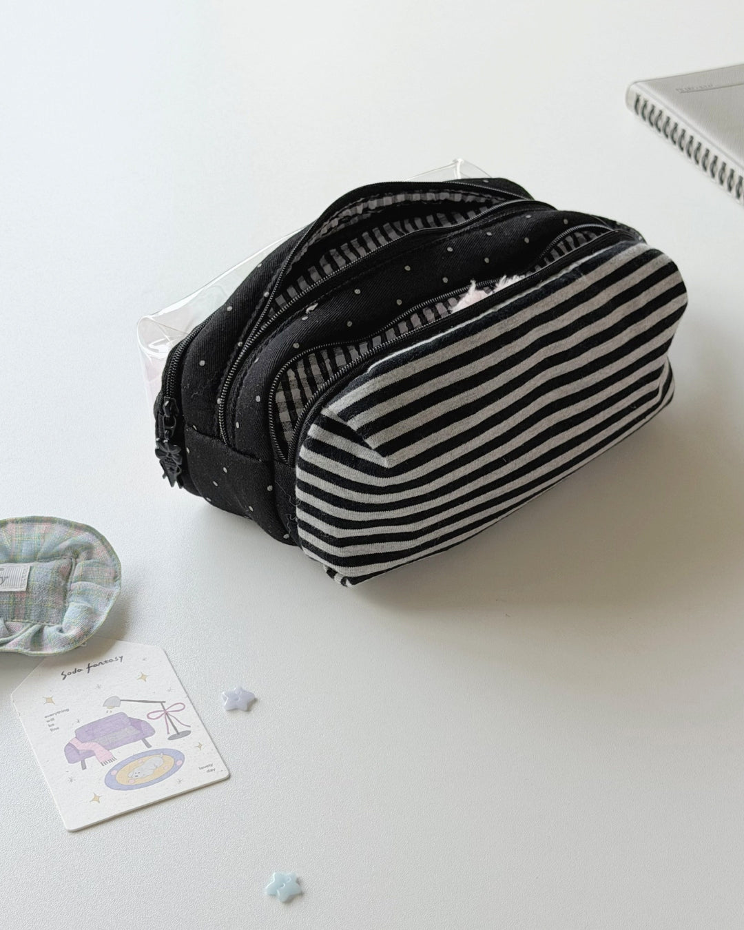 Bubble Series Large Capacity Ita Pencil Case