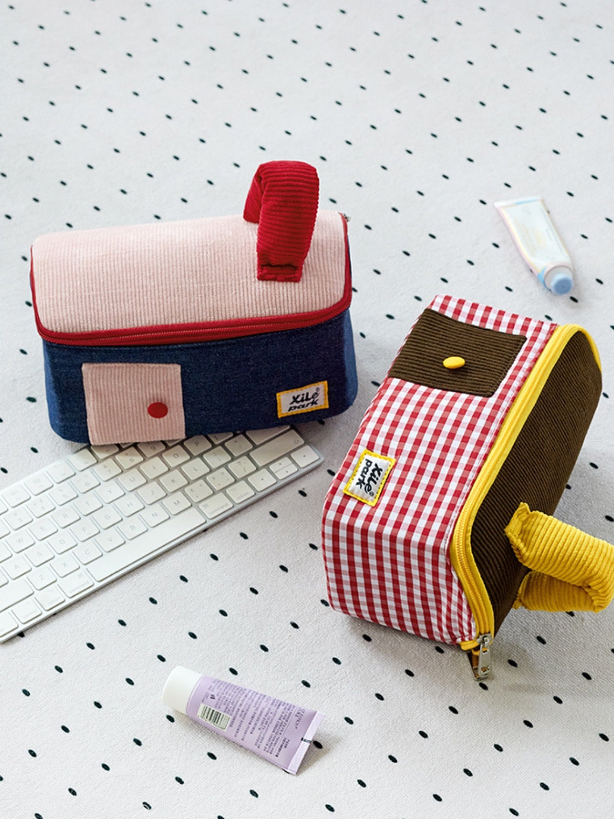 Portable House-Shaped Cosmetic Bag