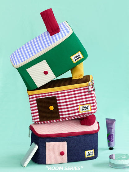 Portable House-Shaped Cosmetic Bag