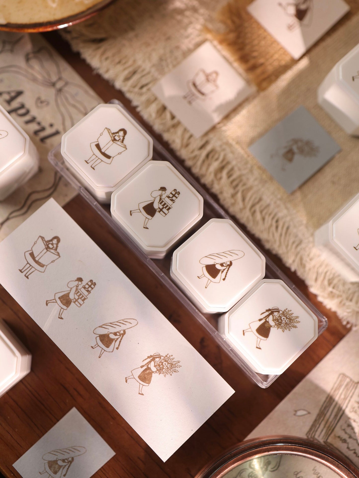 Original Cute Girl 4-in-1 Photosensitive Stamp Set