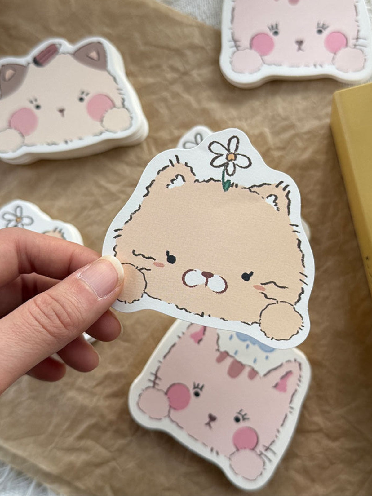 Hahaha Club Original Die-Cut Kitten Memo Pad
