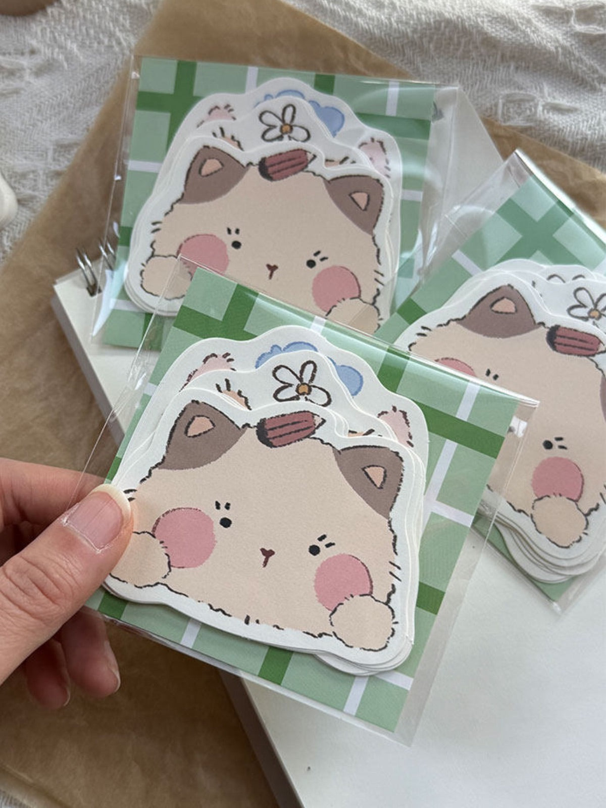 Hahaha Club Original Die-Cut Kitten Memo Pad