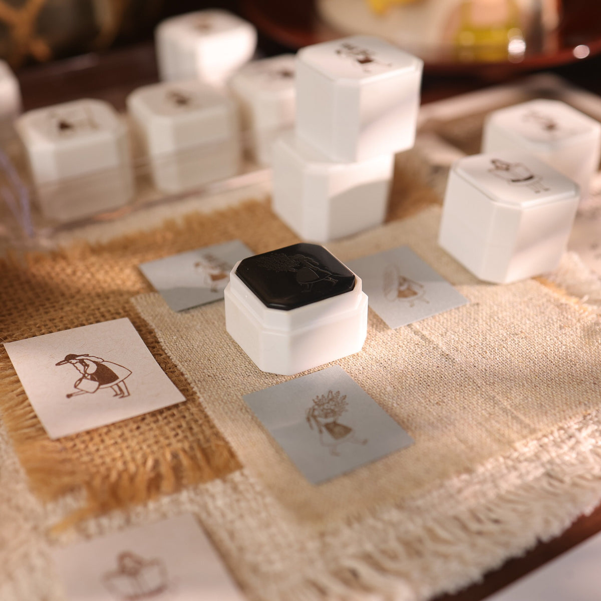 Original Cute Girl 4-in-1 Photosensitive Stamp Set